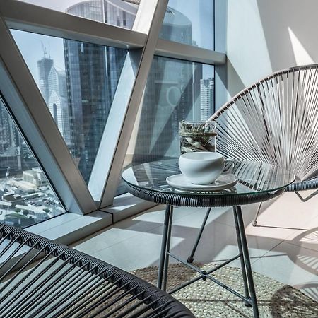 Higuests - Luxury Apartment In The Iconic Park Towers دبي المظهر الخارجي الصورة